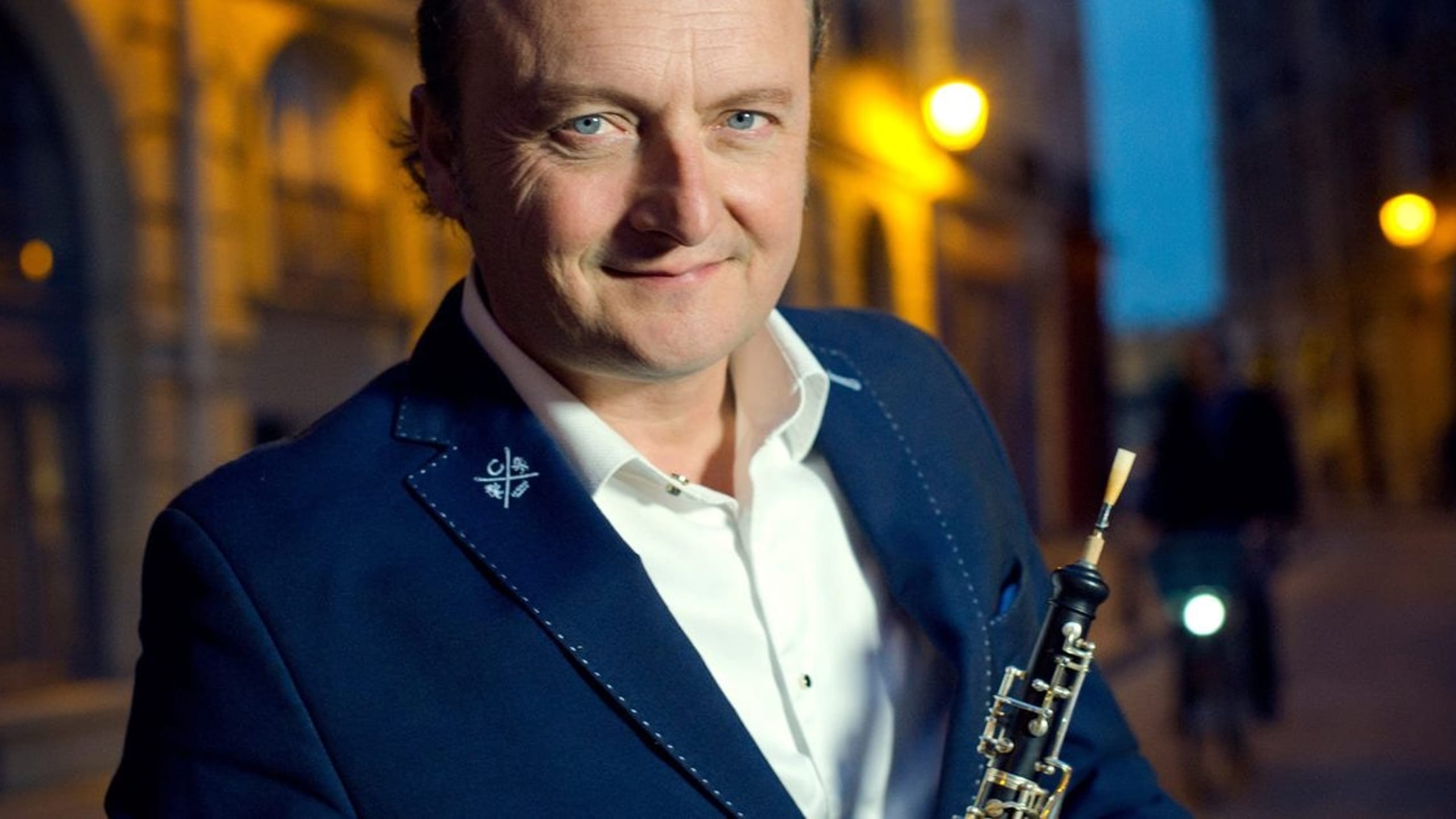 Artwork for Centre Stage: Serenades with François Leleux