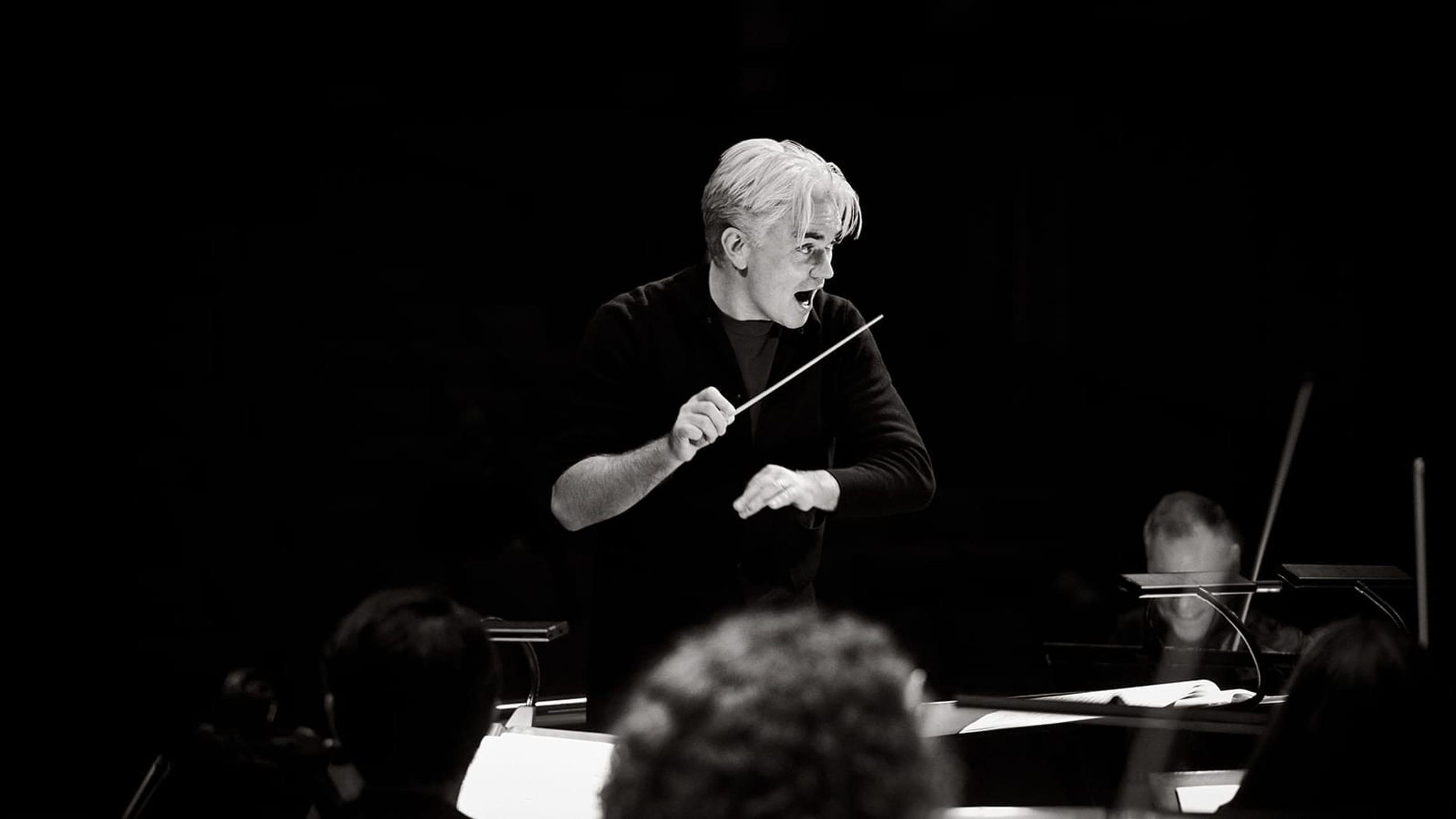 Artwork for Edward Gardner conducts Britten’s War Requiem